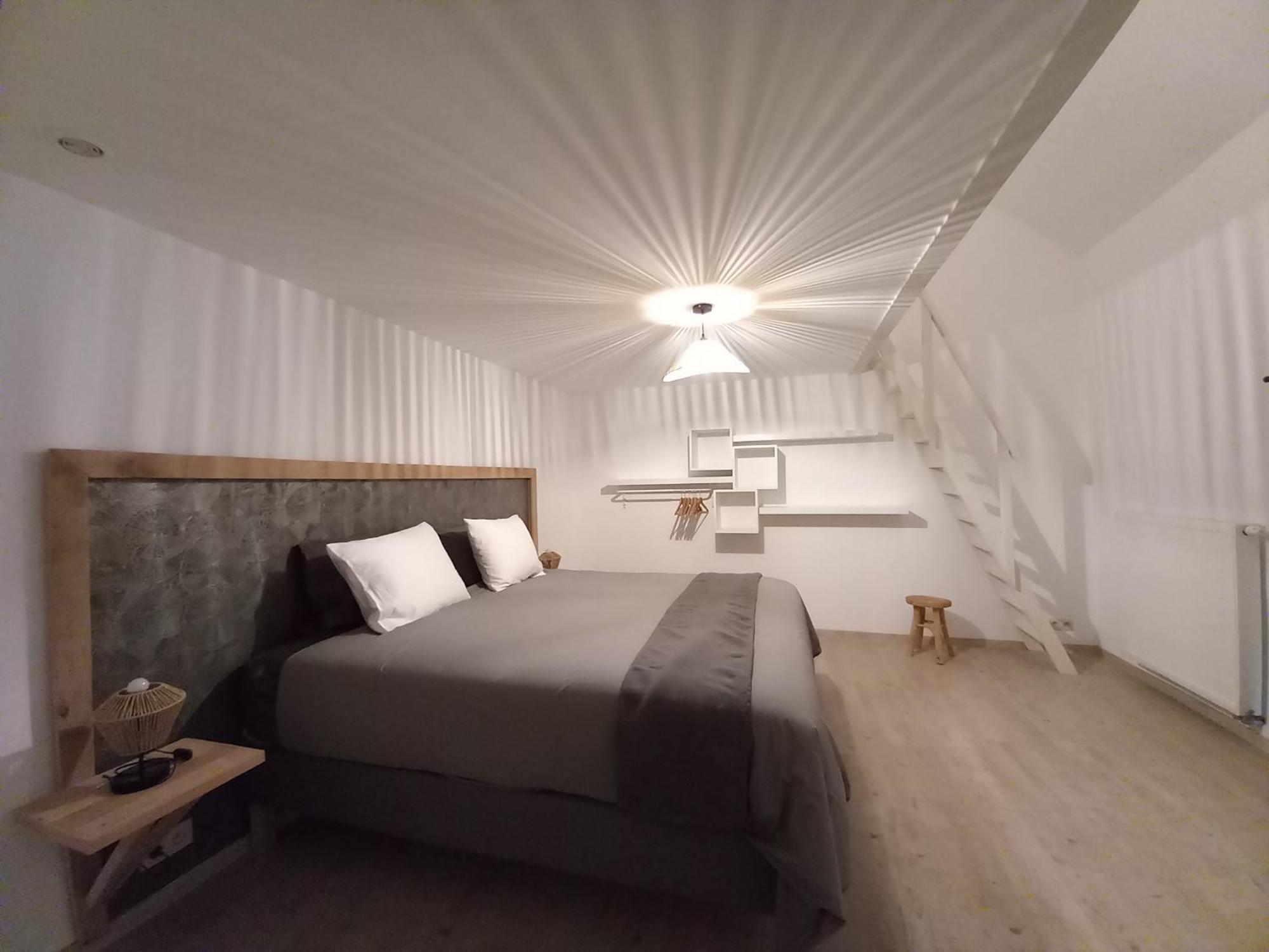 Ferienwohnung Les hauts de Meez Dinant Zimmer foto