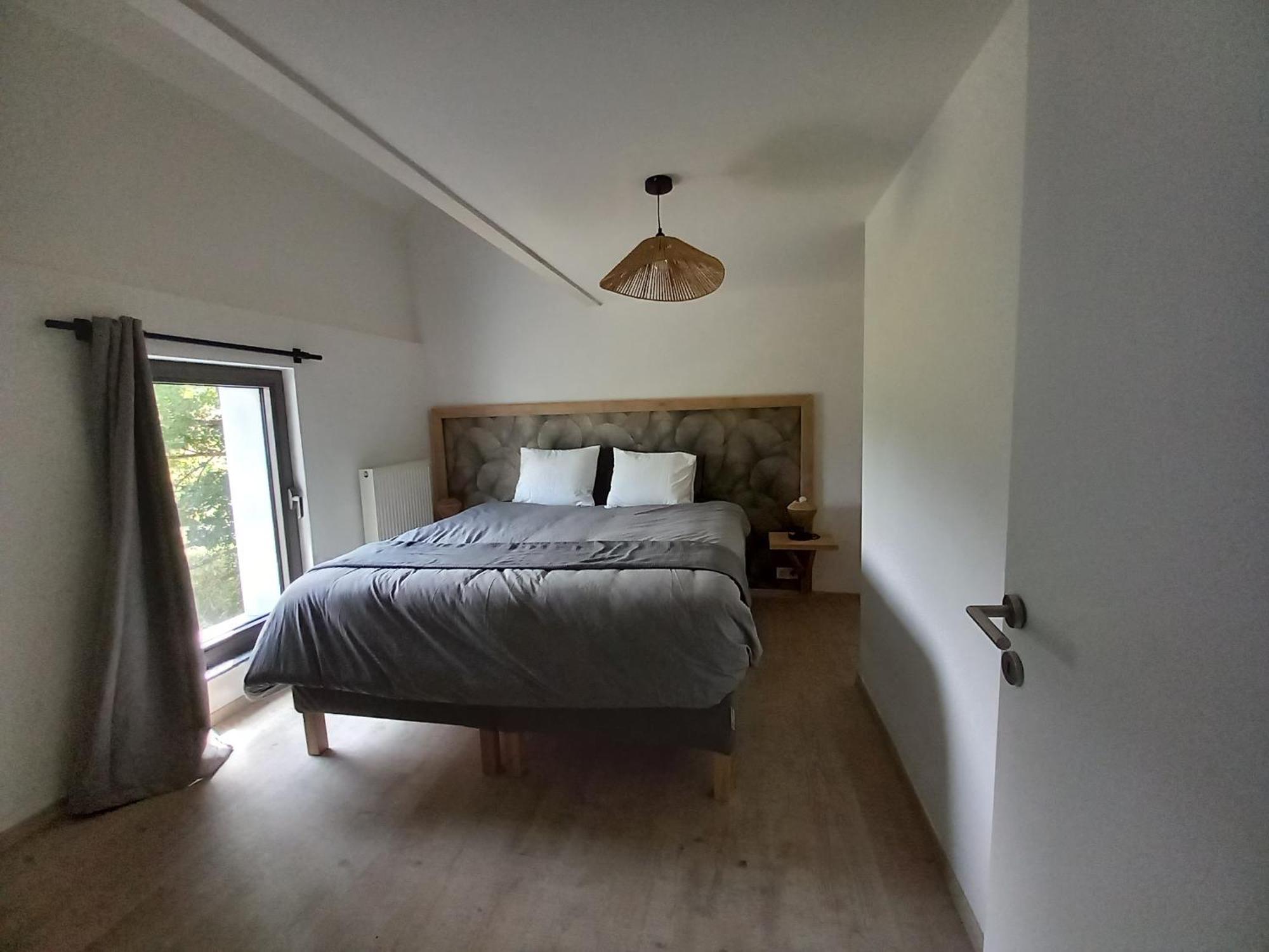 Ferienwohnung Les hauts de Meez Dinant Zimmer foto